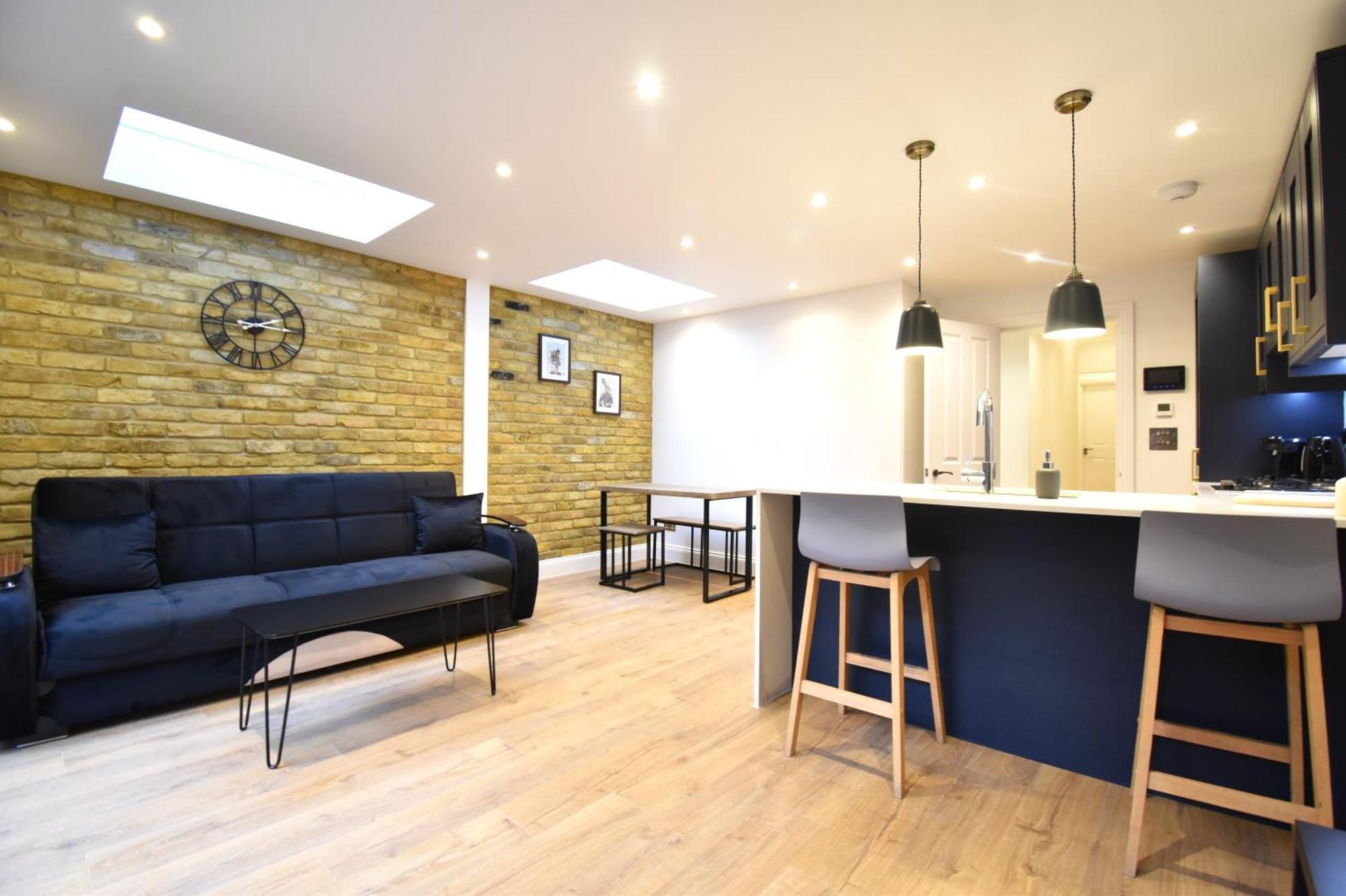 Stunning 2 Bed Apartment London Eksteriør billede
