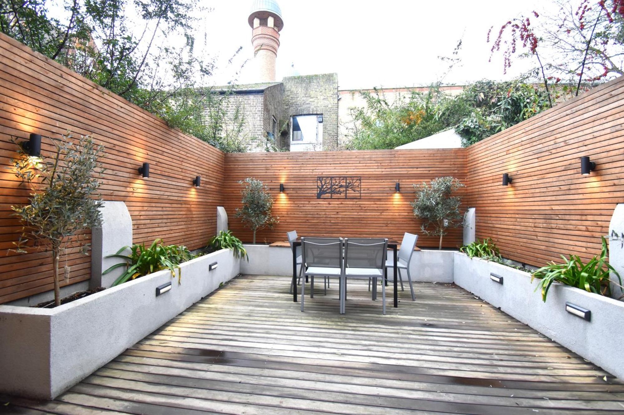 Stunning 2 Bed Apartment London Eksteriør billede